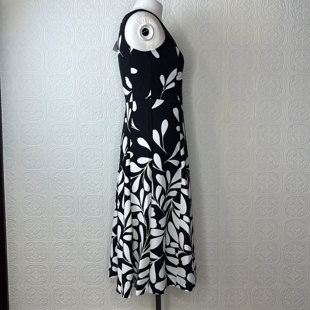Ann Taylor | Leaf Patterned Dress, Size 00, NWT - Picture 9 of 12